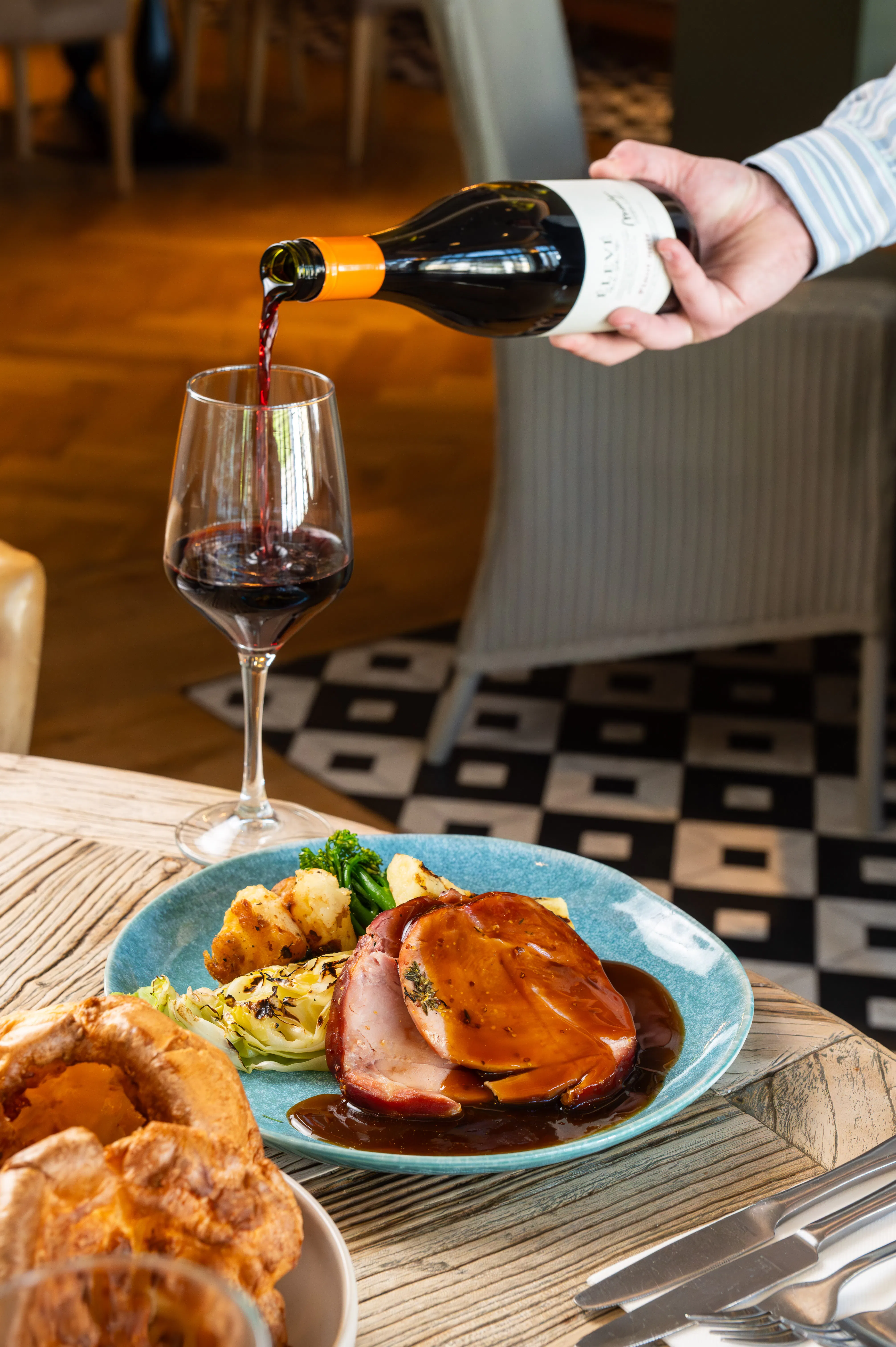 Busby Hotel - Carter's Restaurant Sunday Roast for 2 preview