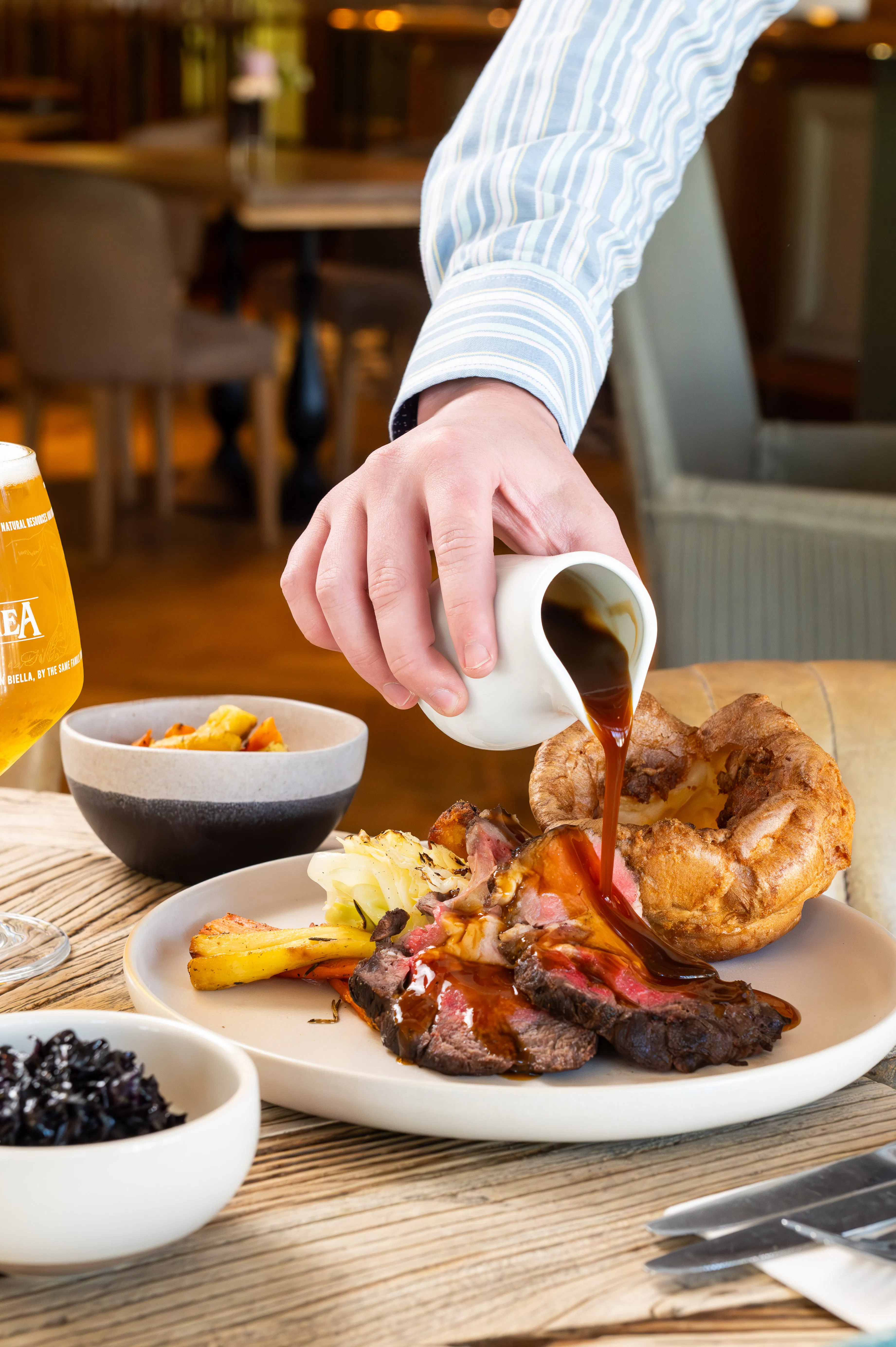 Redhurst Hotel – The Bird & Bell Restaurant Sunday Roast for 2 preview