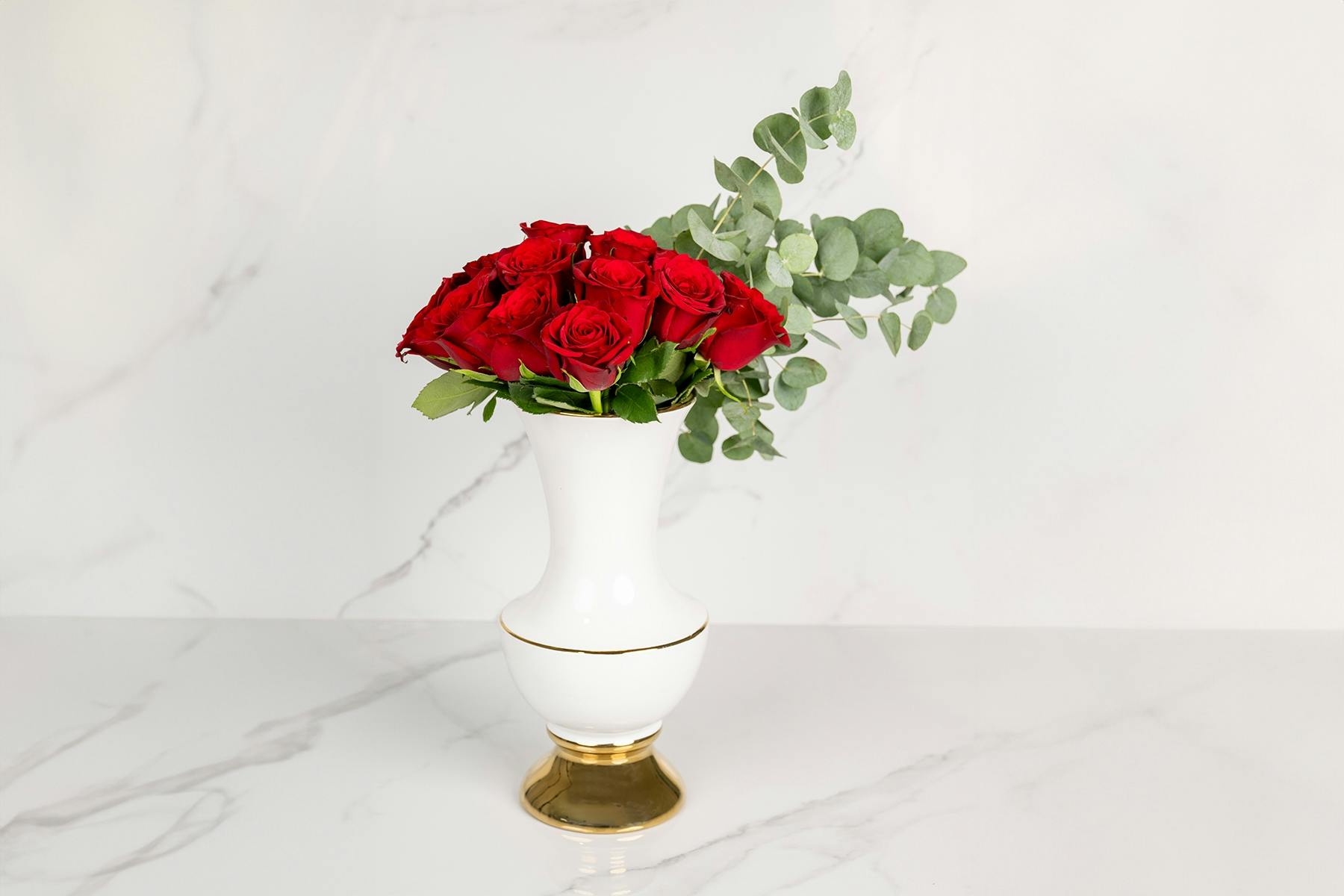Elegant Flower Arrangement in a Vase preview