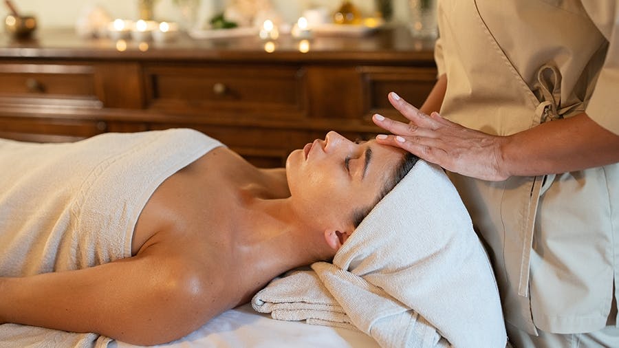 Visage Detox Massage  - 50 minutes preview