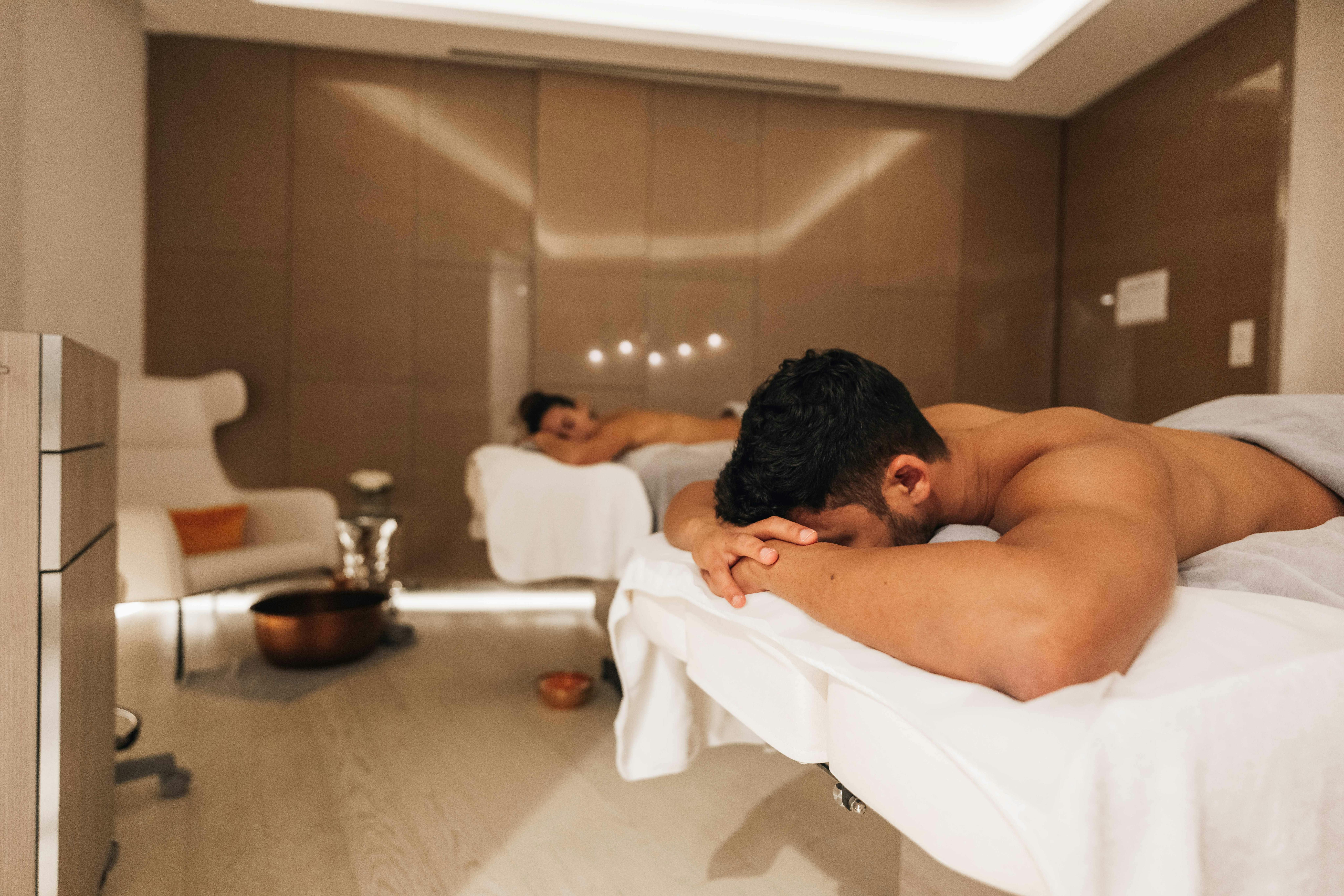 Hawaiian Lomi-lomi Massage for two preview