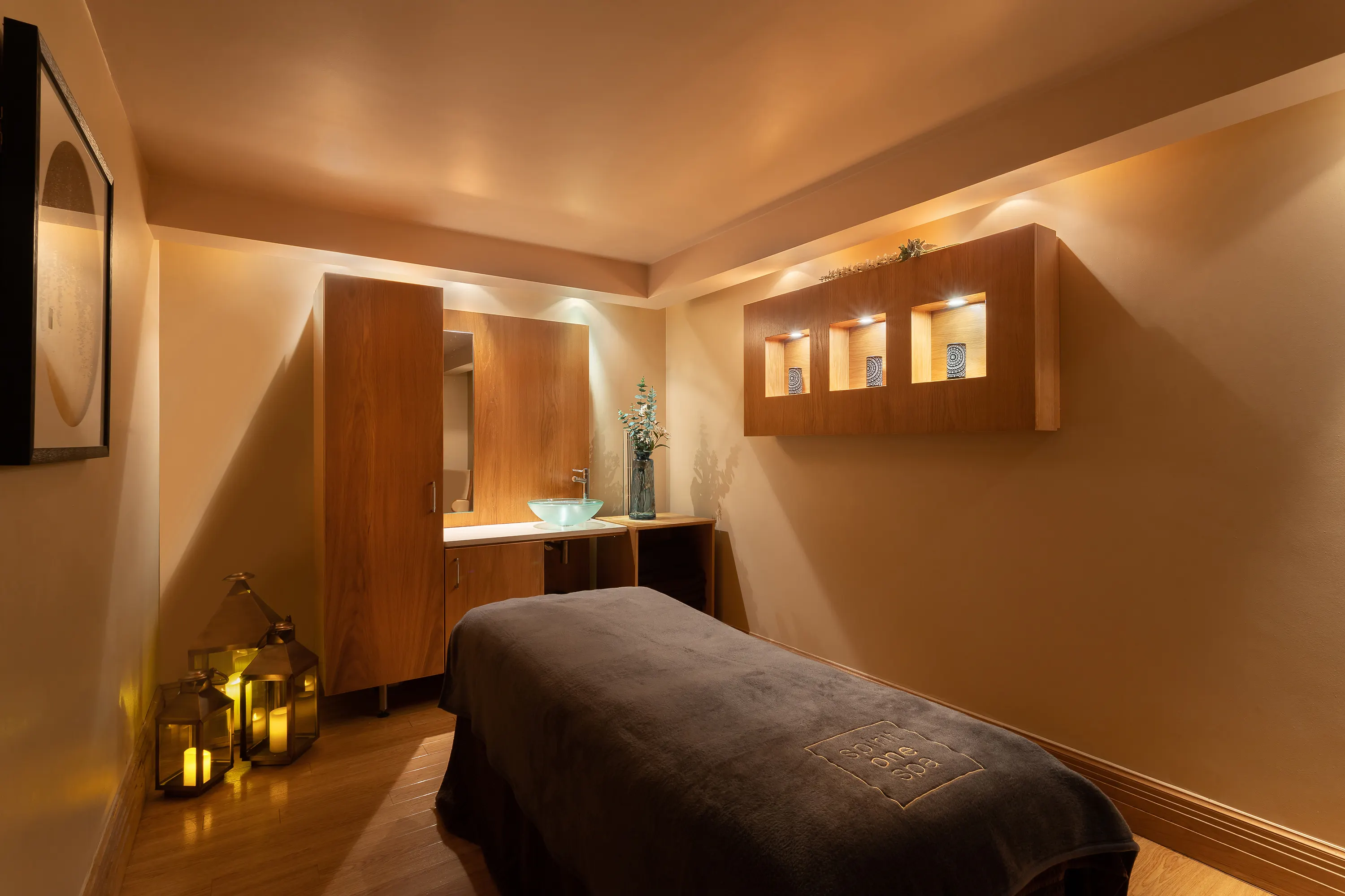 Elemis Full Body  Salt Scrub Voucher preview